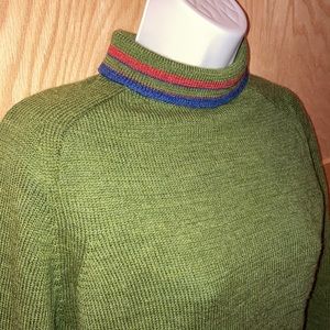 Exquisite Vintage Virgin Wool, sz Sm/Med, olive